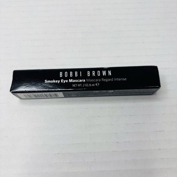 Price firm BOBBI BROWN Black Regard Intense Smokey Eye Mascara - Picture 2 of 6